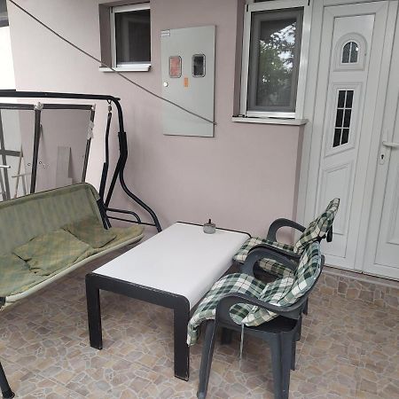 Apartman Anastasija Surcin Екстер'єр фото
