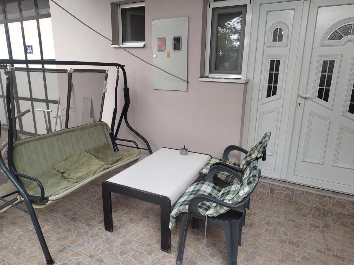 Apartman Anastasija Surcin Екстер'єр фото